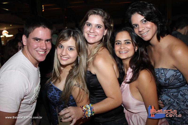 Balada: Fotos de quinta na Via Stadium em Taguatinga - DF