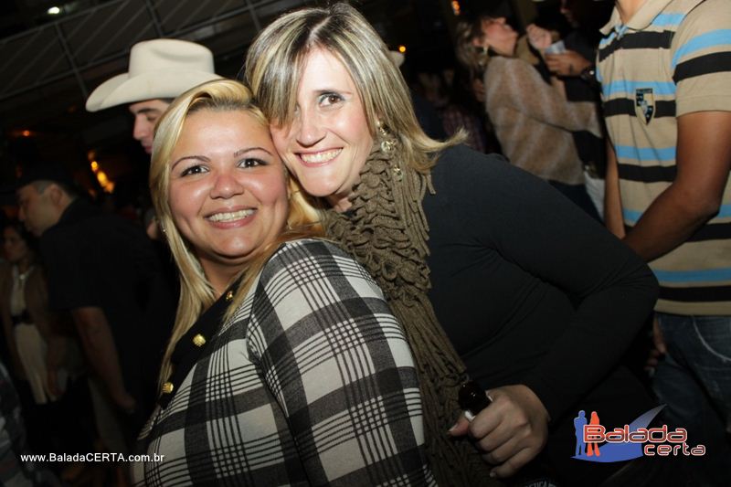 Balada: Show de Emlio & Eduardo na Via Stadium em Taguatinga - DF