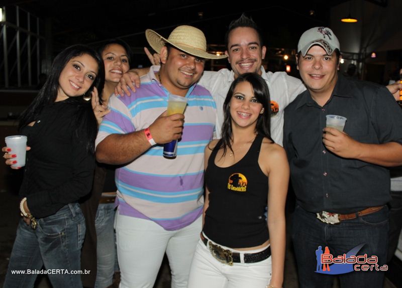 Balada: Show de Emlio & Eduardo na Via Stadium em Taguatinga - DF