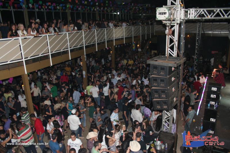 Balada: Fotos de Sabado na Via Stadium em Taguatinga - DF