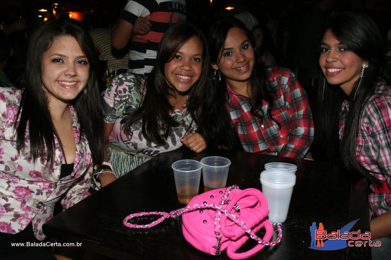 Balada: Fotos de Sabado na Via Stadium em Taguatinga - DF