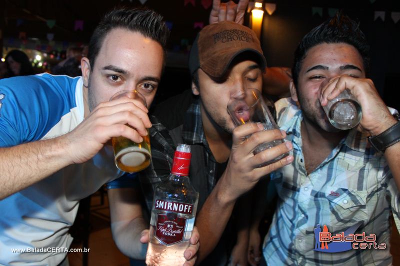 Balada: Fotos de domingo na Via Stadium em Taguatinga - DF