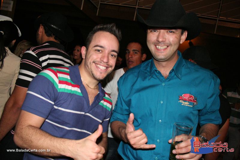 Balada: Fotos de quinta na Via Stadium em Taguatinga - DF