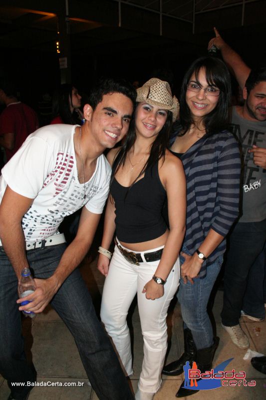 Balada: Fotos de quinta na Via Stadium em Taguatinga - DF