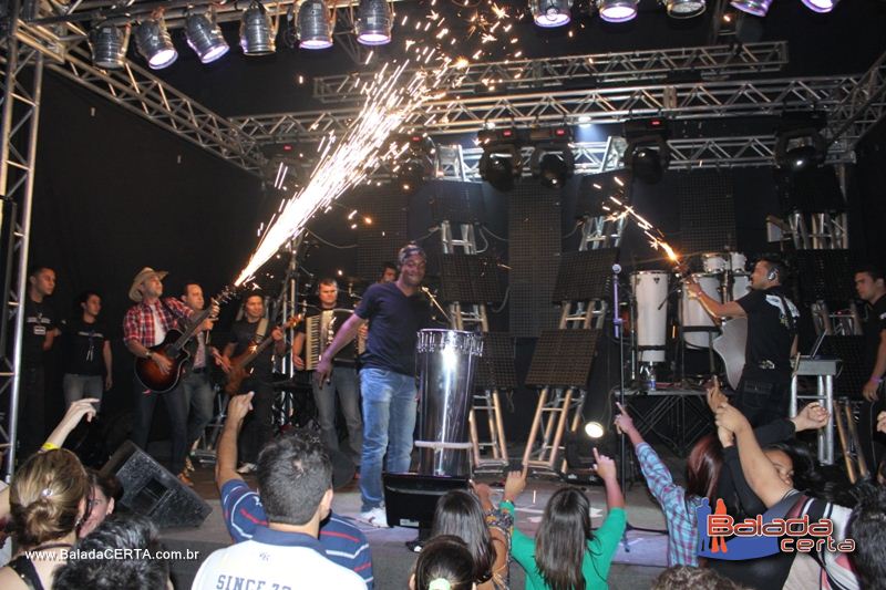 Balada: Fotos de sexta na Via Stadium em Taguatinga - DF