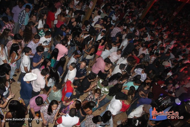Balada: Fotos de sexta na Via Stadium em Taguatinga - DF