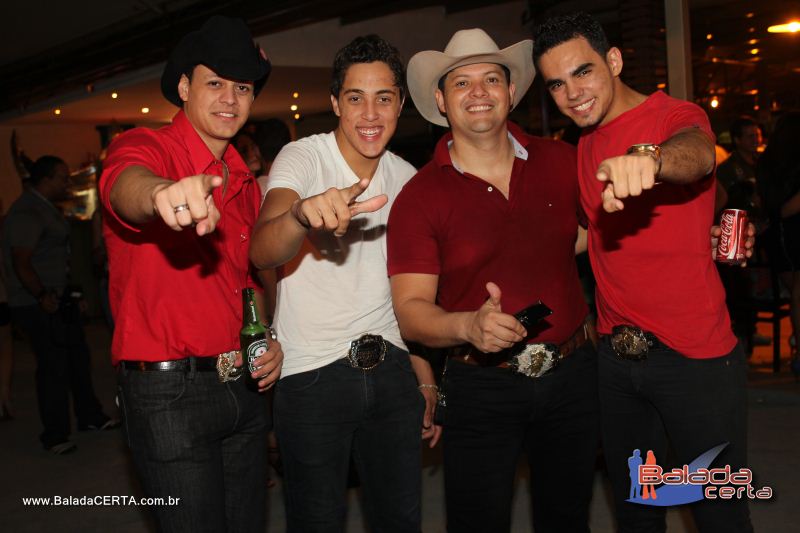 Balada: Fotos de Sexta na Via Stadium com Os Lendrios - Taguatinga - DF