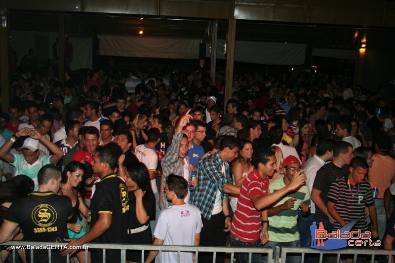 Balada: T Tarada - A Festa com Cacio & Marcos exclusividade Os Lendrios - Via Stadium - Taguatinga - DF