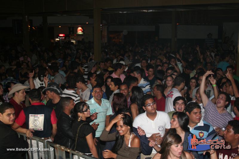 Balada: T Tarada - A Festa com Cacio & Marcos exclusividade Os Lendrios - Via Stadium - Taguatinga - DF