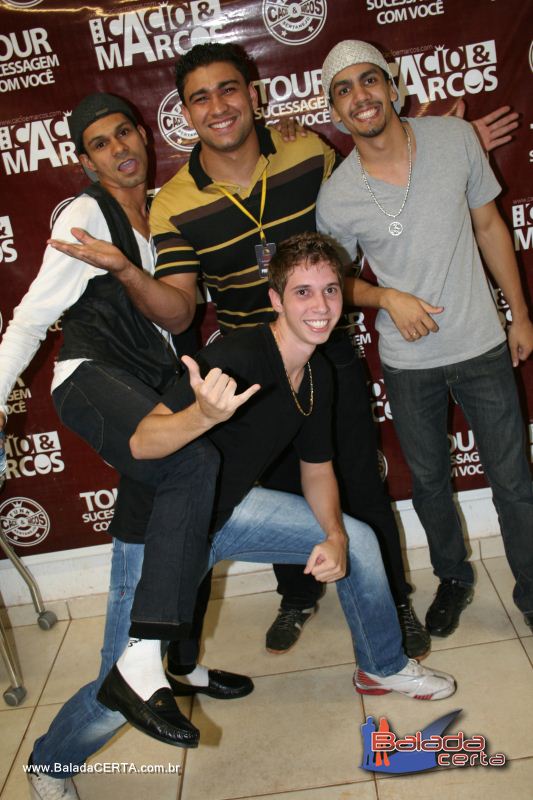 Balada: T� Tarada - A Festa com Cacio & Marcos exclusividade Os Lend�rios - Via Stadium - Taguatinga - DF