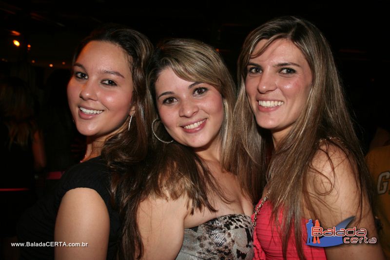 Balada: T� Tarada - A Festa com Cacio & Marcos exclusividade Os Lend�rios - Via Stadium - Taguatinga - DF