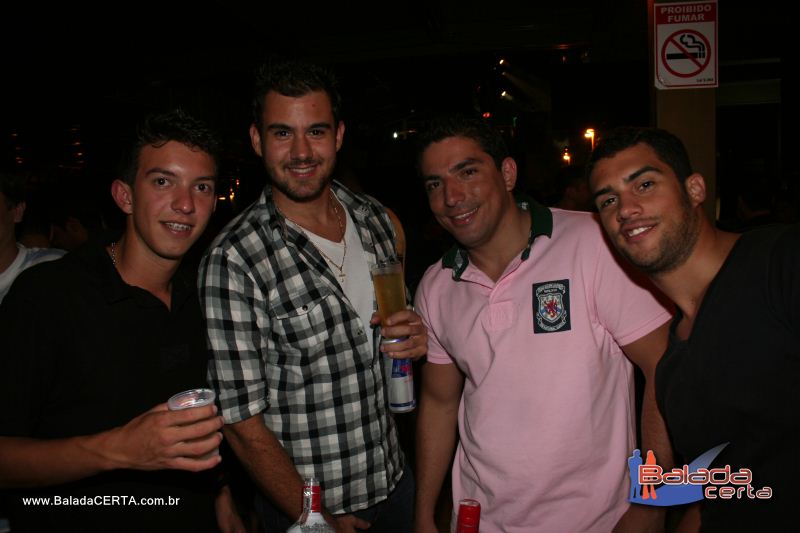 Balada: T� Tarada - A Festa com Cacio & Marcos exclusividade Os Lend�rios - Via Stadium - Taguatinga - DF