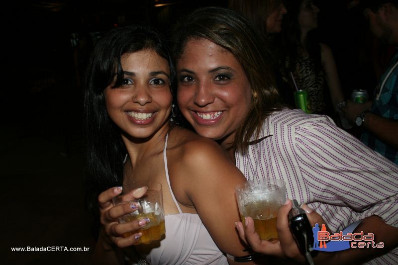 Balada: T� Tarada - A Festa com Cacio & Marcos exclusividade Os Lend�rios - Via Stadium - Taguatinga - DF