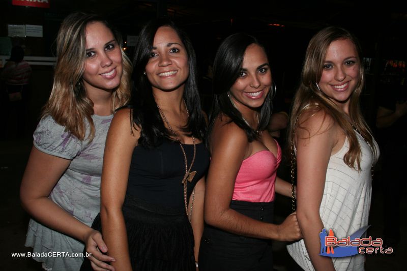 Balada: T� Tarada - A Festa com Cacio & Marcos exclusividade Os Lend�rios - Via Stadium - Taguatinga - DF