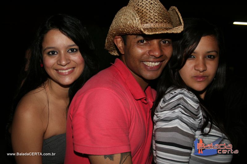 Balada: T� Tarada - A Festa com Cacio & Marcos exclusividade Os Lend�rios - Via Stadium - Taguatinga - DF