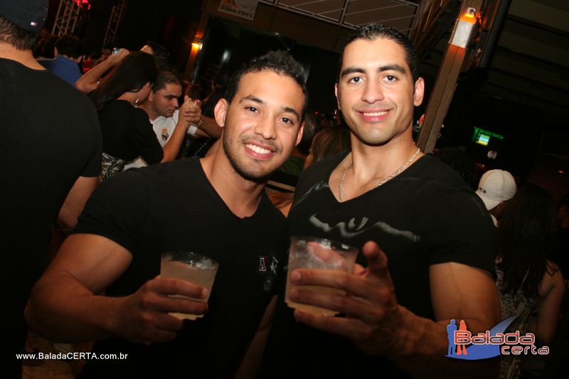 Balada: T� Tarada - A Festa com Cacio & Marcos exclusividade Os Lend�rios - Via Stadium - Taguatinga - DF