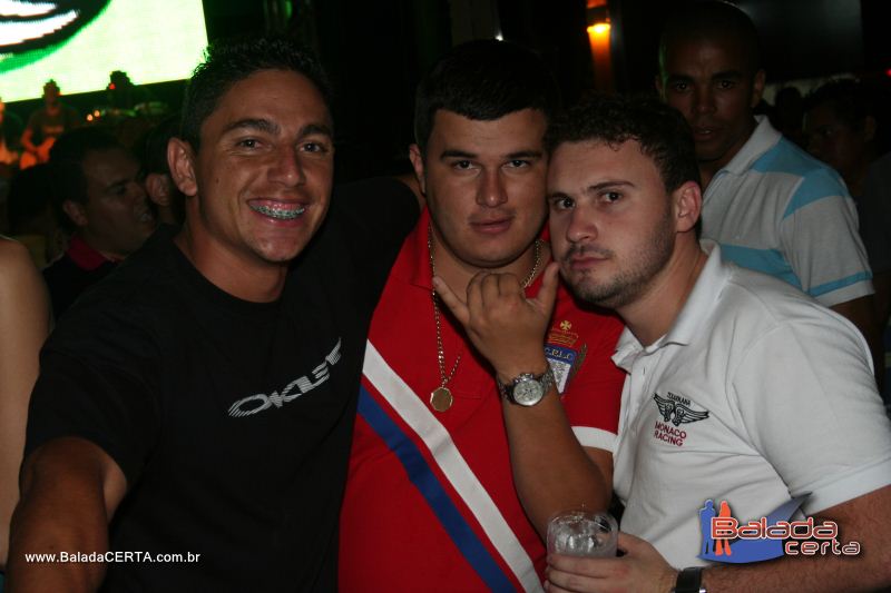 Balada: T� Tarada - A Festa com Cacio & Marcos exclusividade Os Lend�rios - Via Stadium - Taguatinga - DF