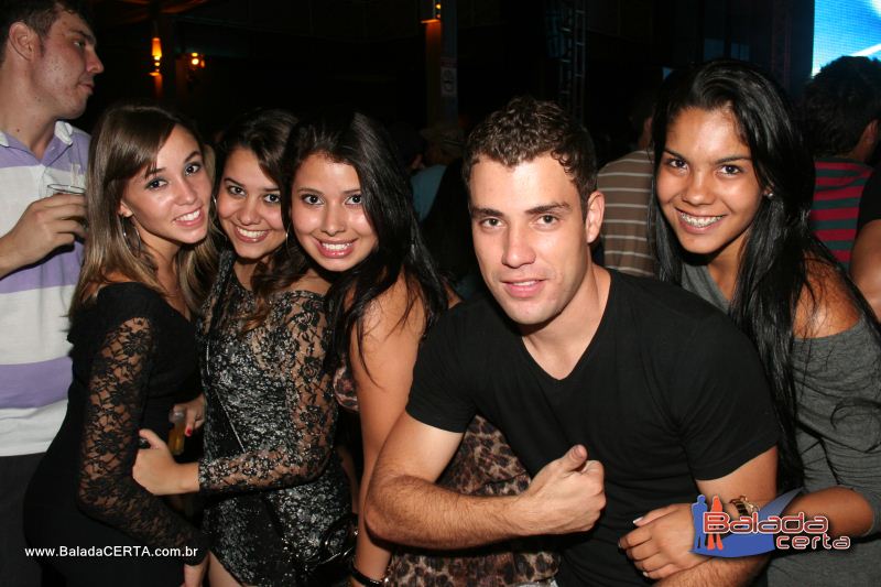 Balada: T� Tarada - A Festa com Cacio & Marcos exclusividade Os Lend�rios - Via Stadium - Taguatinga - DF