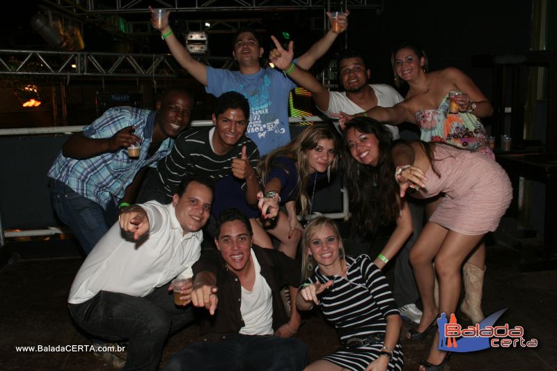 Balada: T� Tarada - A Festa com Cacio & Marcos exclusividade Os Lend�rios - Via Stadium - Taguatinga - DF