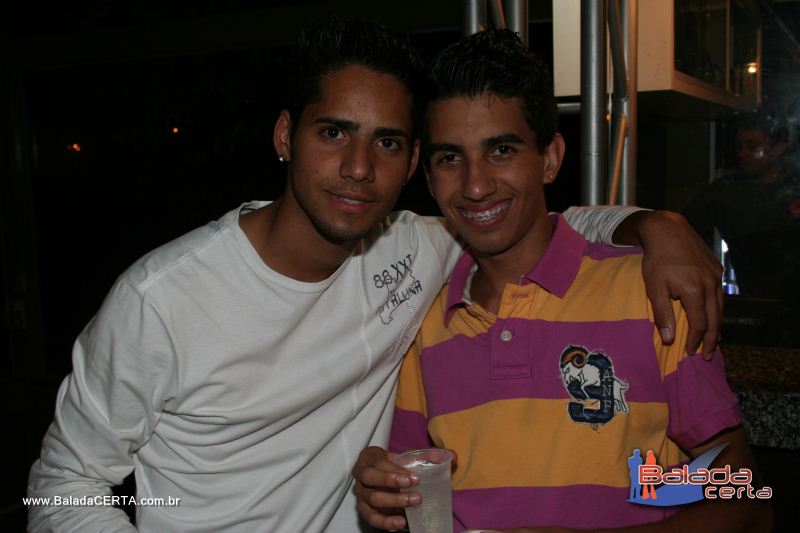 Balada: T� Tarada - A Festa com Cacio & Marcos exclusividade Os Lend�rios - Via Stadium - Taguatinga - DF
