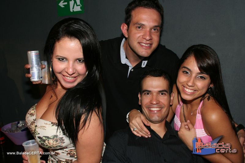 Balada: T� Tarada - A Festa com Cacio & Marcos exclusividade Os Lend�rios - Via Stadium - Taguatinga - DF