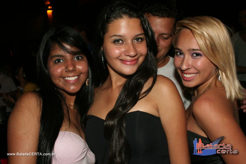 Balada: T� Tarada - A Festa com Cacio & Marcos exclusividade Os Lend�rios - Via Stadium - Taguatinga - DF