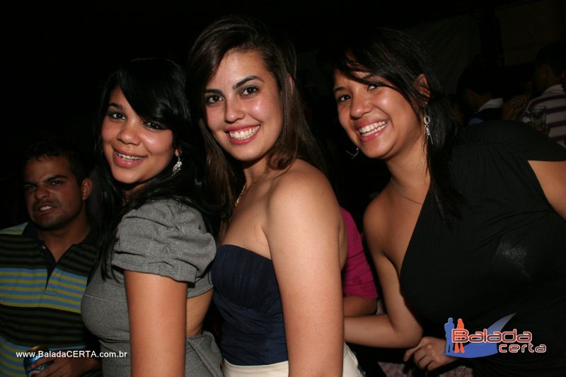 Balada: T� Tarada - A Festa com Cacio & Marcos exclusividade Os Lend�rios - Via Stadium - Taguatinga - DF