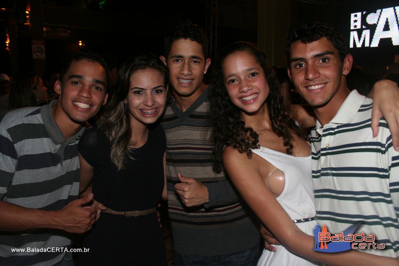 Balada: T� Tarada - A Festa com Cacio & Marcos exclusividade Os Lend�rios - Via Stadium - Taguatinga - DF
