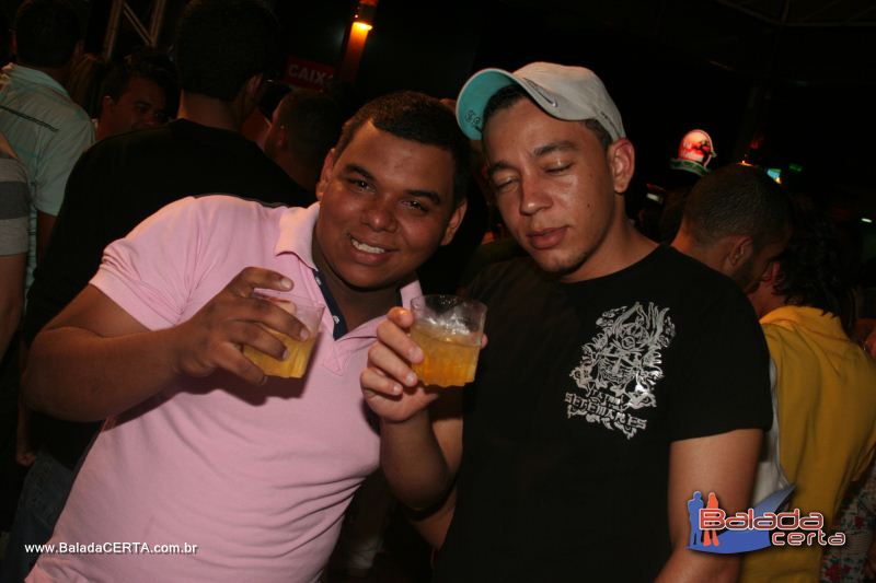 Balada: T� Tarada - A Festa com Cacio & Marcos exclusividade Os Lend�rios - Via Stadium - Taguatinga - DF