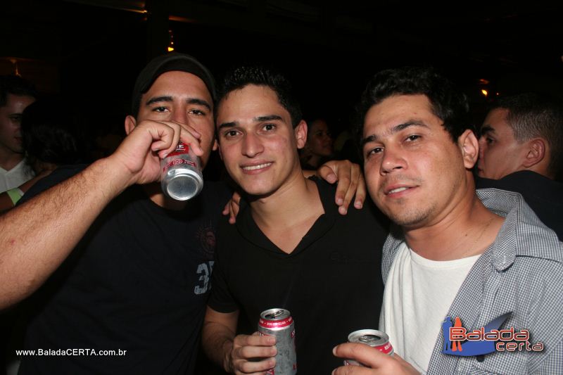 Balada: T� Tarada - A Festa com Cacio & Marcos exclusividade Os Lend�rios - Via Stadium - Taguatinga - DF
