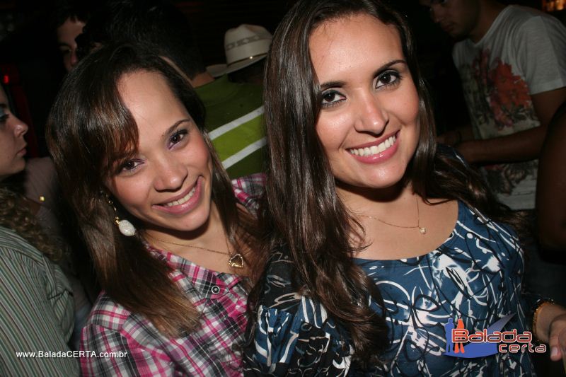 Balada: T� Tarada - A Festa com Cacio & Marcos exclusividade Os Lend�rios - Via Stadium - Taguatinga - DF