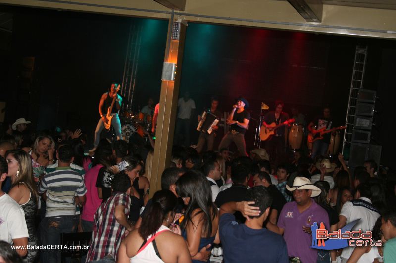 Balada: Cacio & Marcos - Os Lend�rios - Via Stadium - Taguatinga - DF