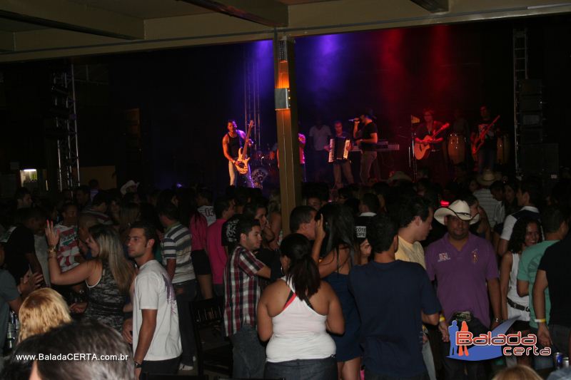Balada: Cacio & Marcos - Os Lend�rios - Via Stadium - Taguatinga - DF