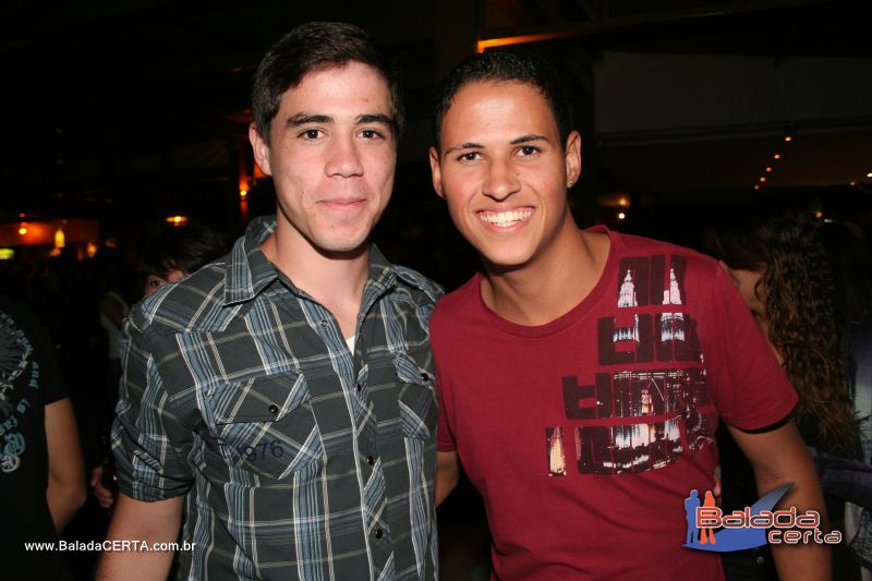 Balada: Cacio & Marcos - Os Lend�rios - Via Stadium - Taguatinga - DF