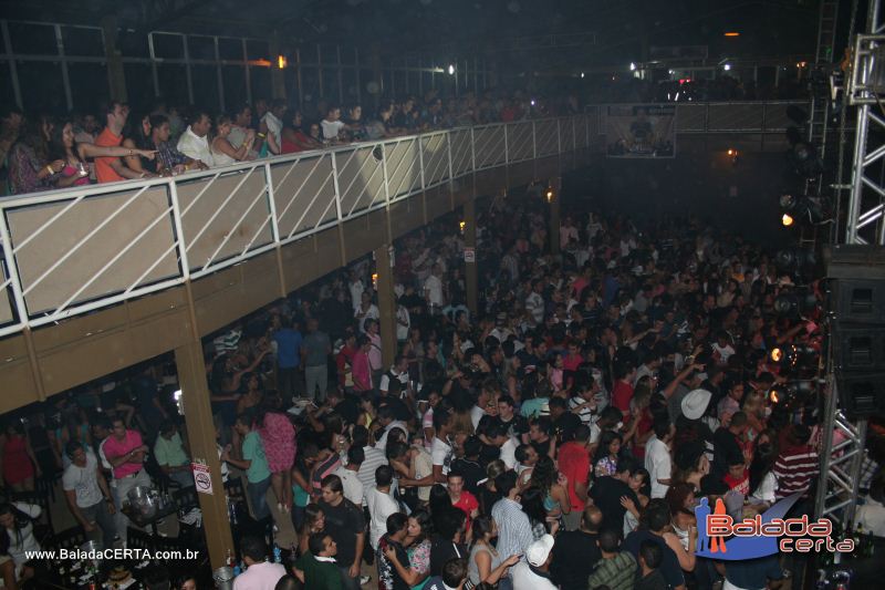Balada: Cacio & Marcos - Os Lend�rios - Via Stadium - Taguatinga - DF