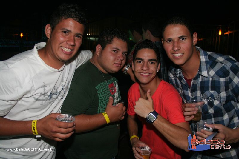 Balada: Cacio & Marcos - Os Lend�rios - Via Stadium - Taguatinga - DF