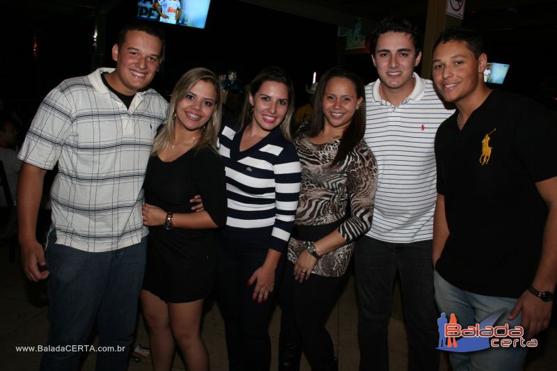Balada: Fotos de quinta na Via Stadium em Taguatinga - DF