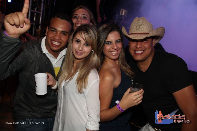 Balada: Fotos de Sabado na Via Stadium em Taguatinga - DF