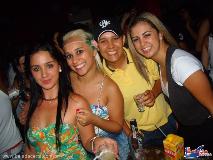 Balada: Luau The Pub