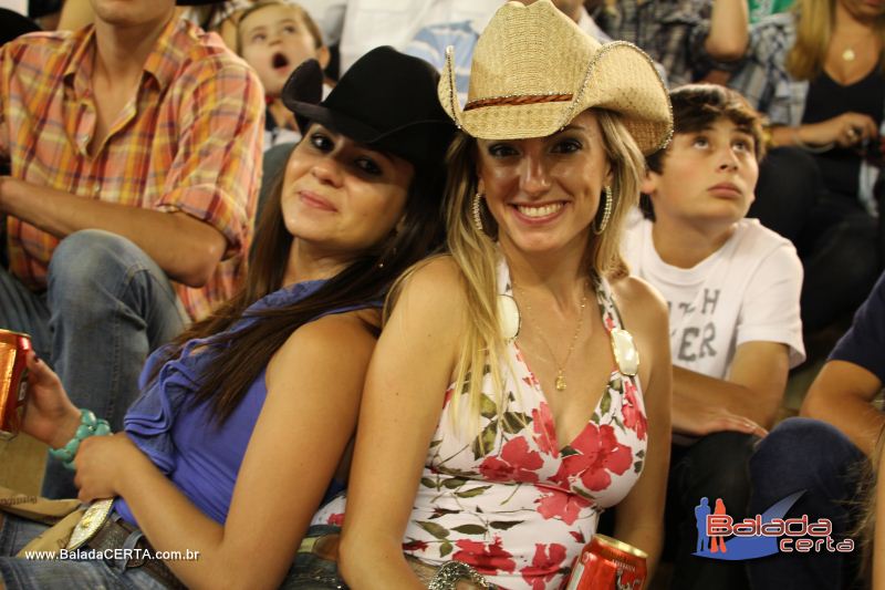 Balada: Festa do Peo Barretos 2011 - Excurso Os Lendrios - Barretos - SP